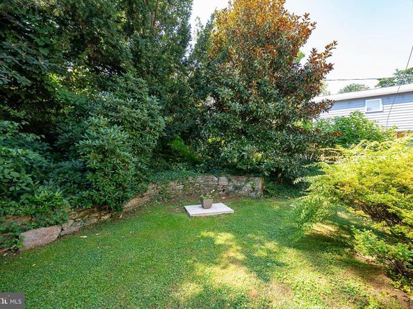 6 W Dartmouth Road, Bala Cynwyd PA 19004