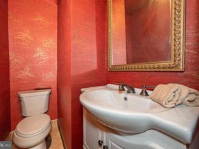 6 W Dartmouth Road, Bala Cynwyd PA 19004