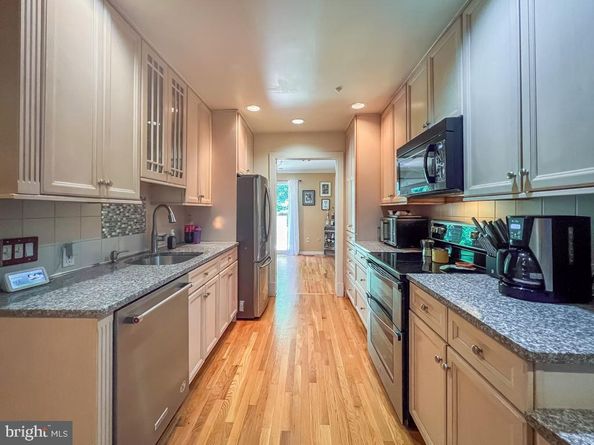 67 Sutphin Pines, Yardley PA 19067