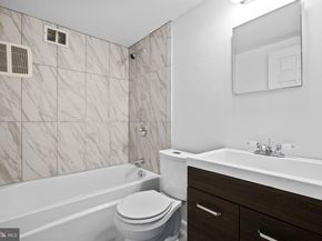 1214 Pine Street, Philadelphia PA 19107