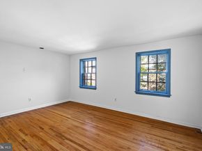 1214 Pine Street, Philadelphia PA 19107