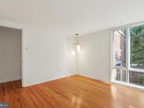 1214 Pine Street, Philadelphia PA 19107