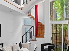 1214 Pine Street, Philadelphia PA 19107