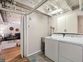 1214 Pine Street, Philadelphia PA 19107