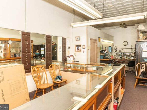 1606 E Passyunk Avenue, Philadelphia PA 19148