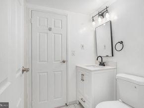 200 Lombard Street 623, Philadelphia PA 19147