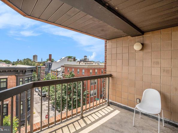 200 Lombard Street 623, Philadelphia PA 19147