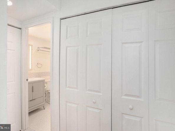 200 Lombard Street 623, Philadelphia PA 19147