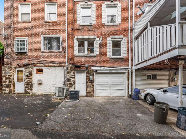 230 W Washington Avenue, Clifton Heights PA 19018