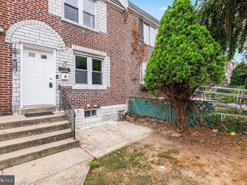 230 W Washington Avenue