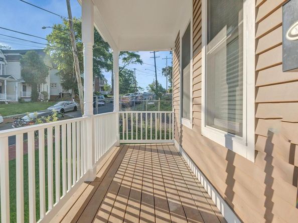 1337 Maple View Place SE, Washington DC 20020