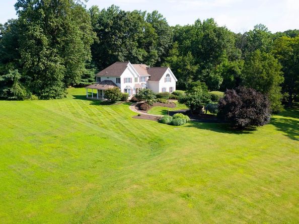 2160 Huntingdon Road, Huntingdon Valley PA 19006