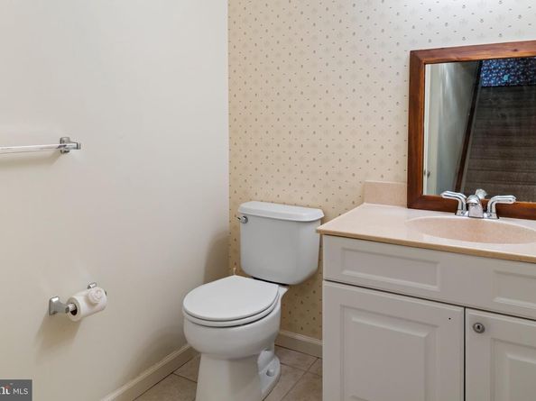 2160 Huntingdon Road, Huntingdon Valley PA 19006