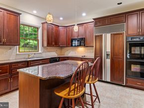 2160 Huntingdon Road, Huntingdon Valley PA 19006