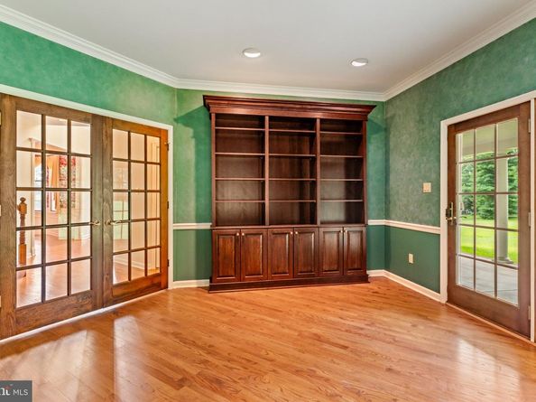2160 Huntingdon Road, Huntingdon Valley PA 19006
