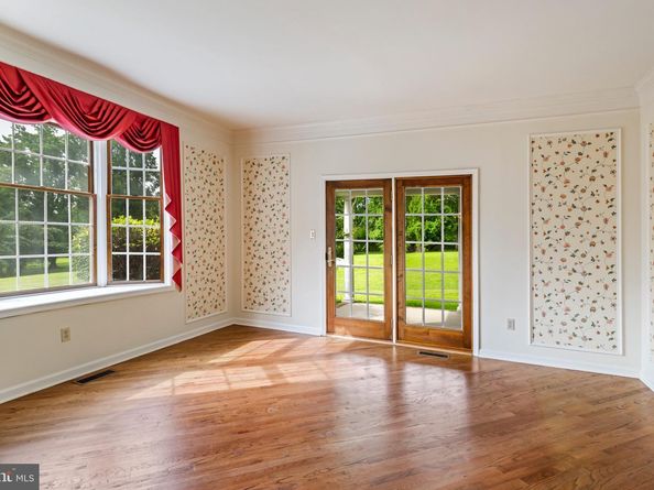 2160 Huntingdon Road, Huntingdon Valley PA 19006