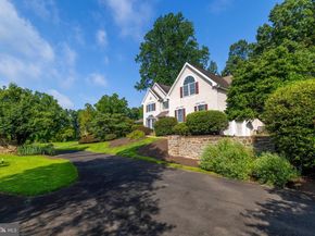 2160 Huntingdon Road, Huntingdon Valley PA 19006