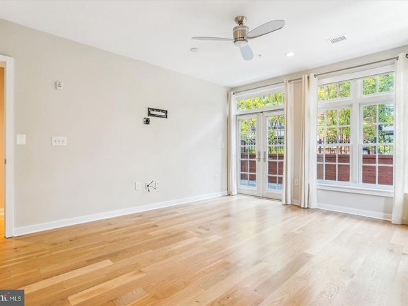 1610 N Queen Street 211, Arlington VA 22209