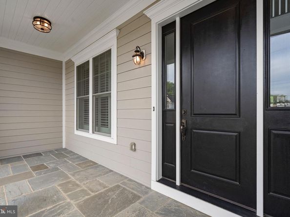 7606 Leonard Drive, Falls Church VA 22043