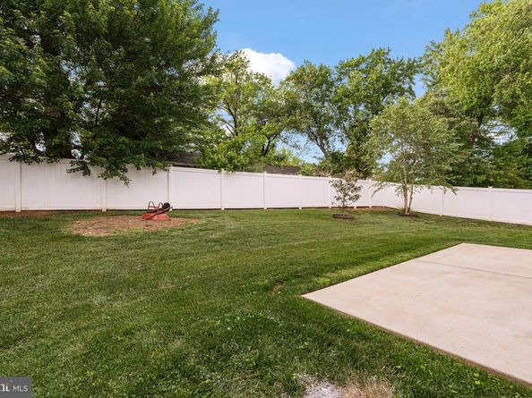 7606 Leonard Drive, Falls Church VA 22043