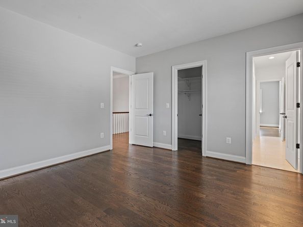 7606 Leonard Drive, Falls Church VA 22043