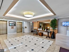 1401 17TH Street NW 302, Washington DC 20036