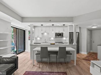 1401 17TH Street NW