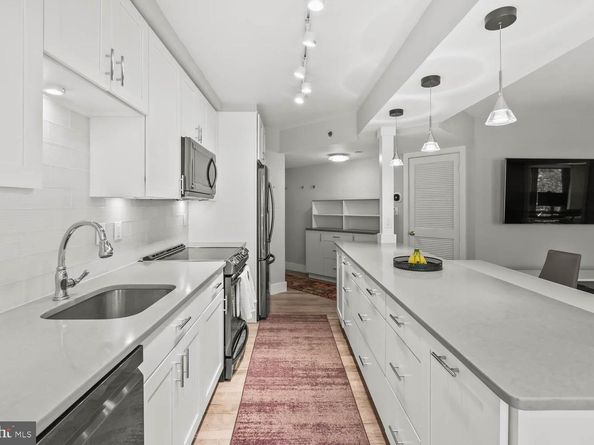1401 17TH Street NW 302, Washington DC 20036