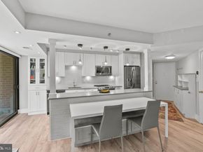 1401 17TH Street NW 302, Washington DC 20036