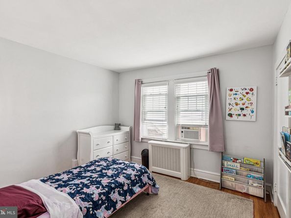 92 W Plumstead Avenue, Lansdowne PA 19050