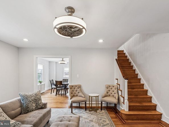 92 W Plumstead Avenue, Lansdowne PA 19050