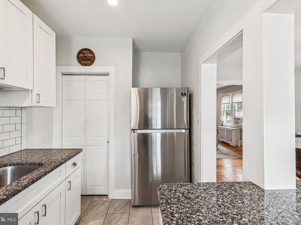 92 W Plumstead Avenue, Lansdowne PA 19050