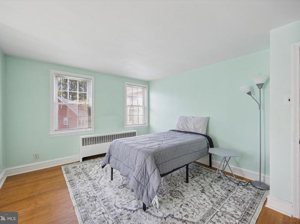 1581 Heather Road, Huntingdon Valley PA 19006