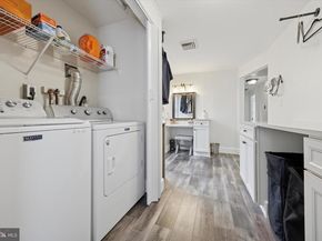 1581 Heather Road, Huntingdon Valley PA 19006