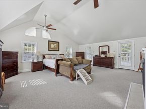 1581 Heather Road, Huntingdon Valley PA 19006