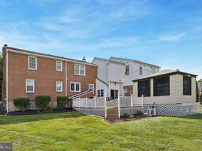 1581 Heather Road, Huntingdon Valley PA 19006
