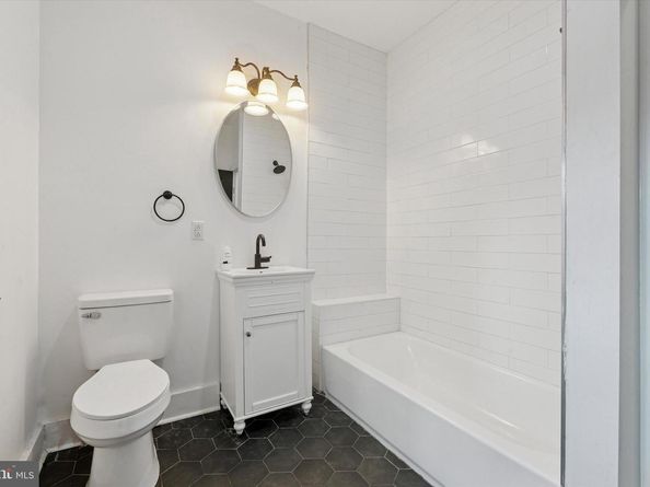 2716 W Montgomery Avenue, Philadelphia PA 19121