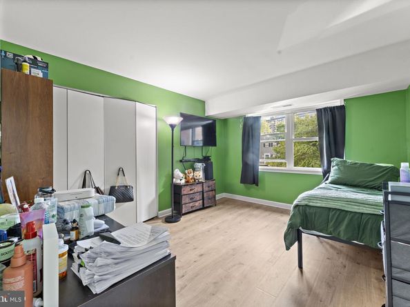 5913 Mayflower Court 101, Alexandria VA 22312