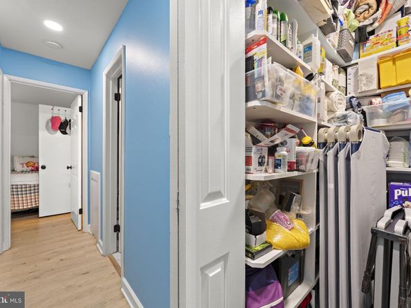 5913 Mayflower Court 101, Alexandria VA 22312
