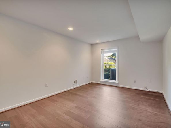 3680 Persimmon Circle, Fairfax VA 22031