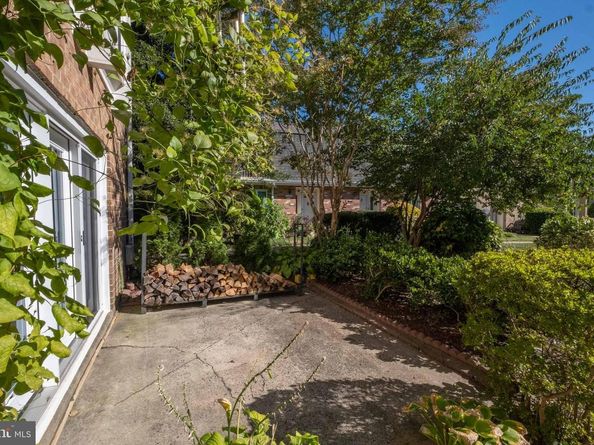 3680 Persimmon Circle, Fairfax VA 22031