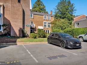 3680 Persimmon Circle, Fairfax VA 22031