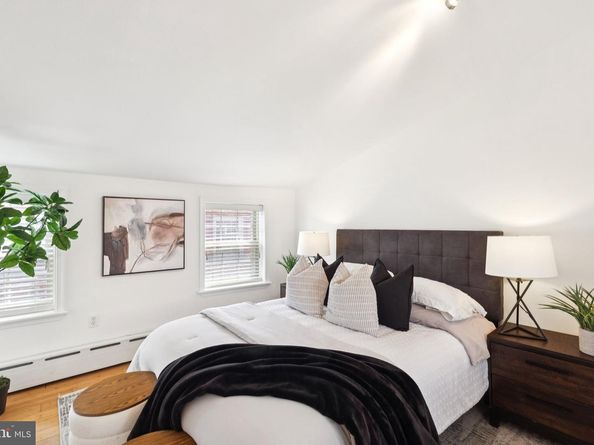 525 Fitzwater Street 4, Philadelphia PA 19147