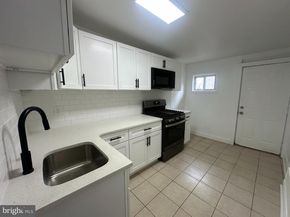 2025 N Lawrence Street, Philadelphia PA 19122