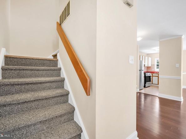 9376 Neil Road A, Philadelphia PA 19115