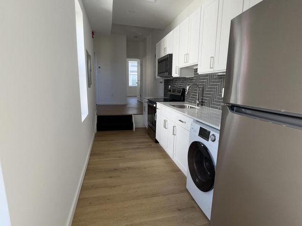 2440 Clifford Street, Philadelphia PA 19121