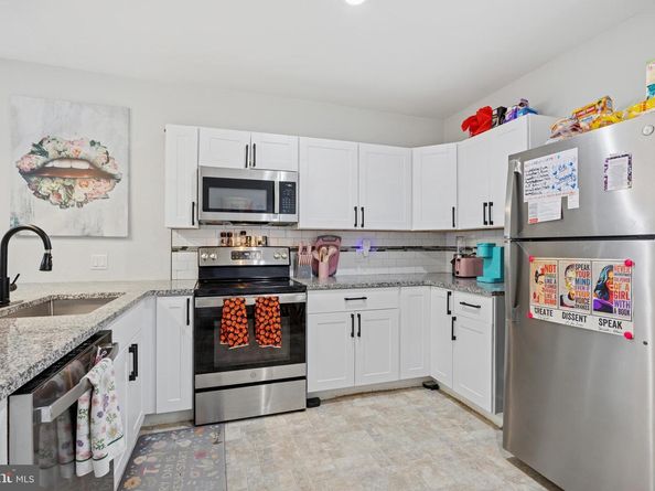 142 Springton Road, Upper Darby PA 19082