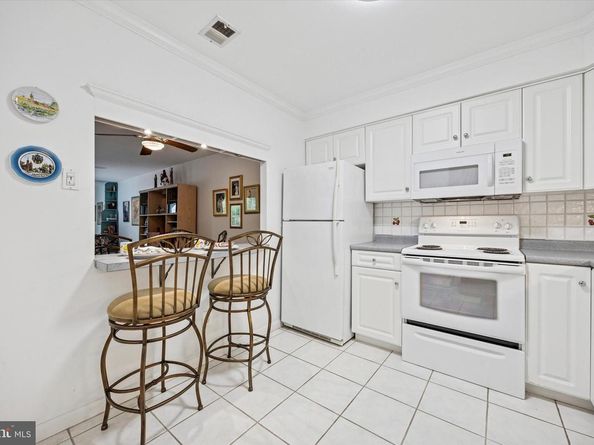 1680 Huntingdon Pike 228, Huntingdon Valley PA 19006