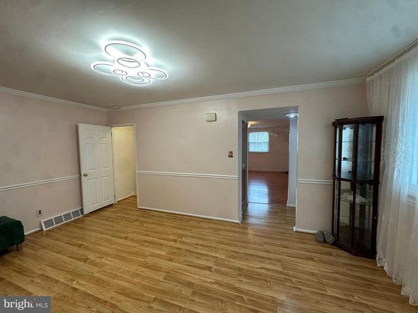 1104 Welton Street, Philadelphia PA 19116