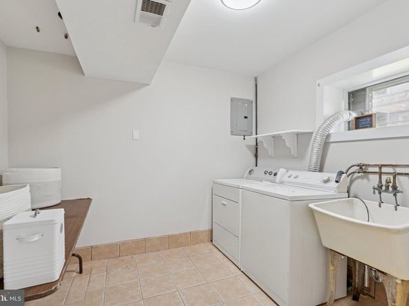 635 Grand Avenue, Havertown PA 19083